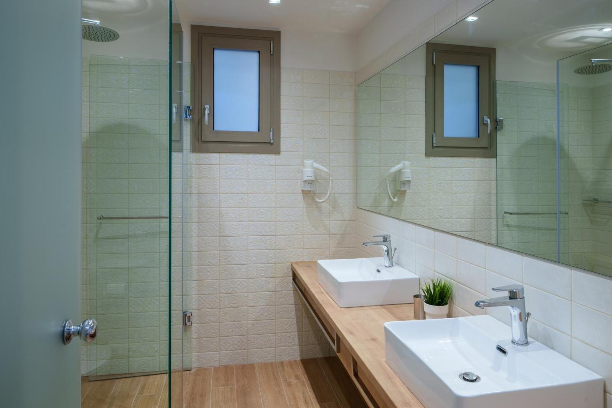 Notos Boutique Apartments Heraklion  ภายนอก รูปภาพ